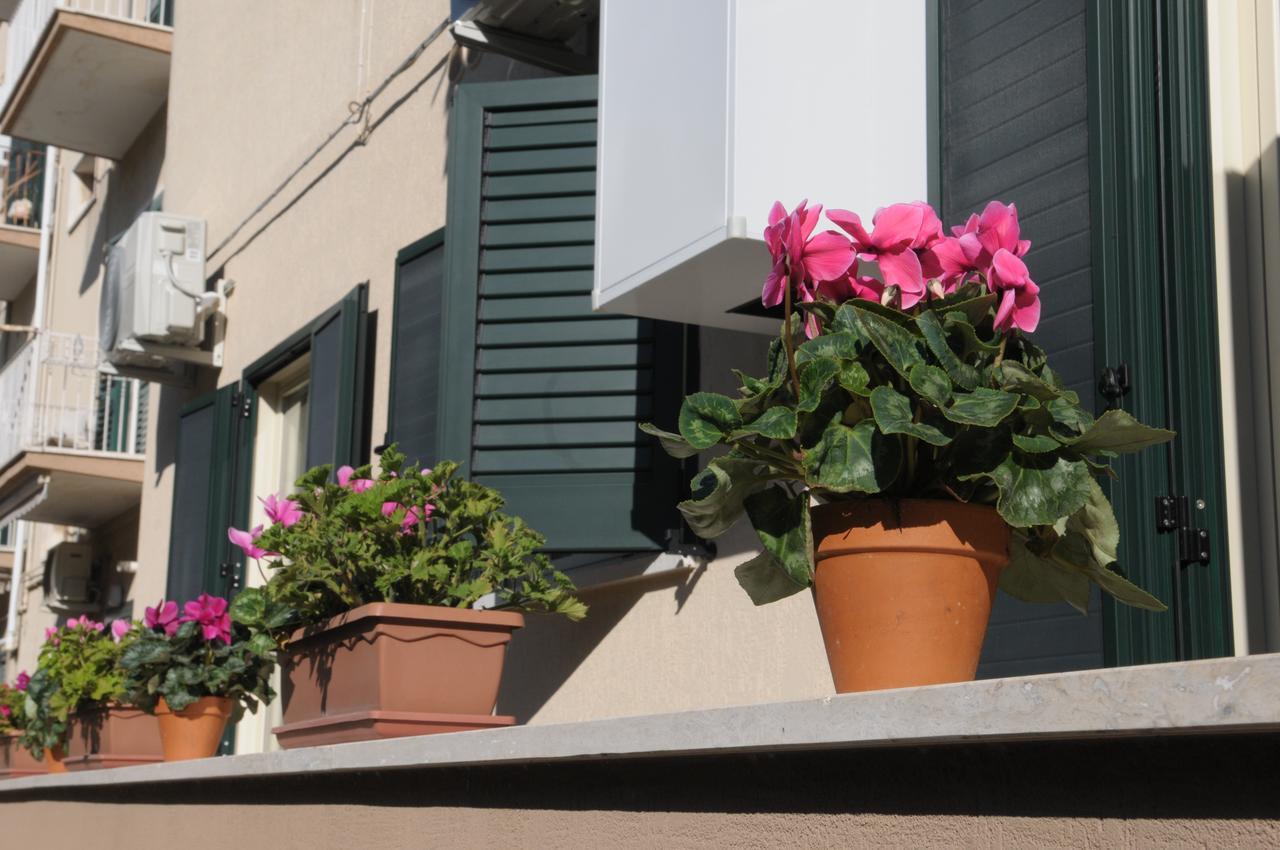 Della Torre Rooms Lecce Exterior photo